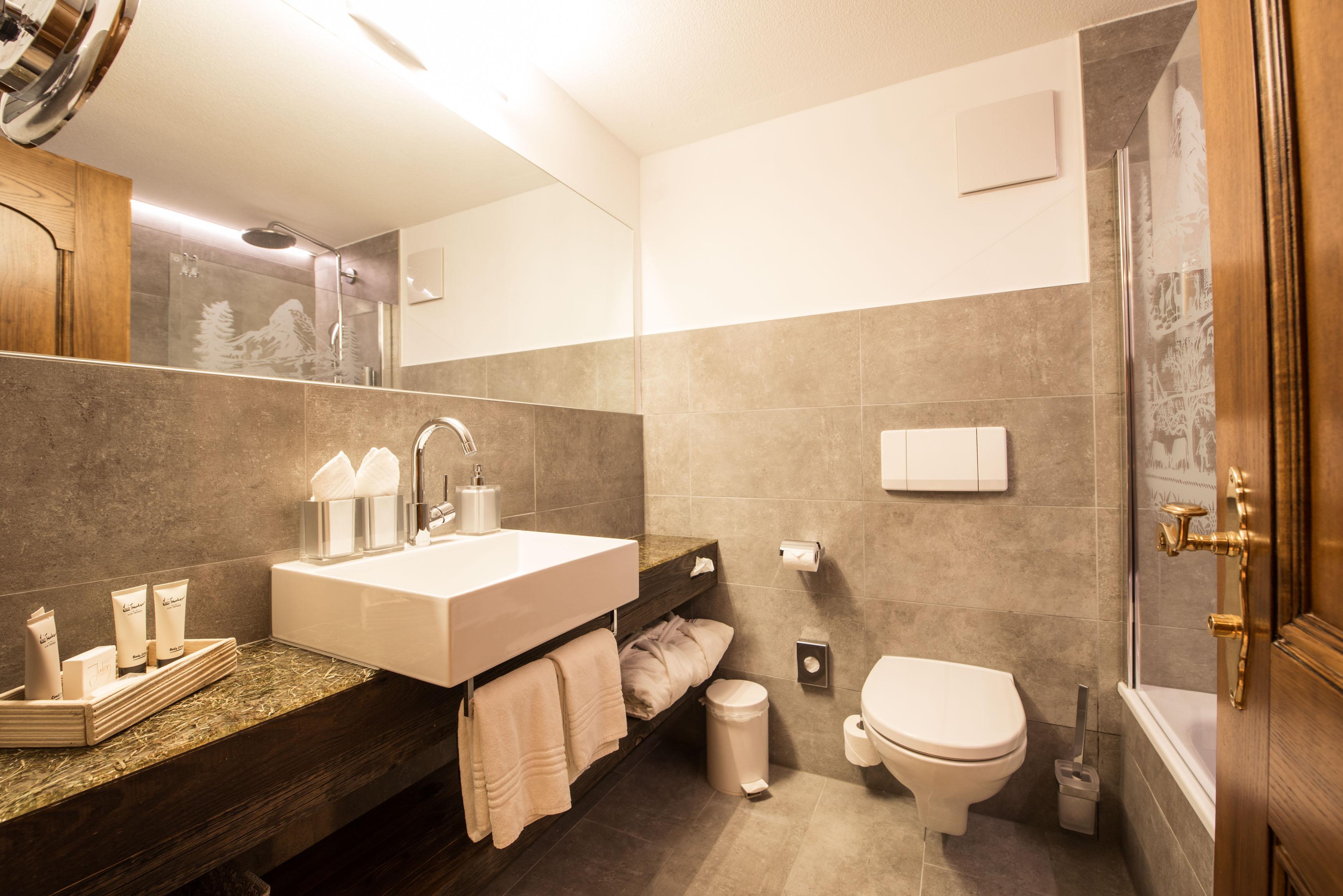 Hotel Daniela Zermatt Ngoại thất bức ảnh
