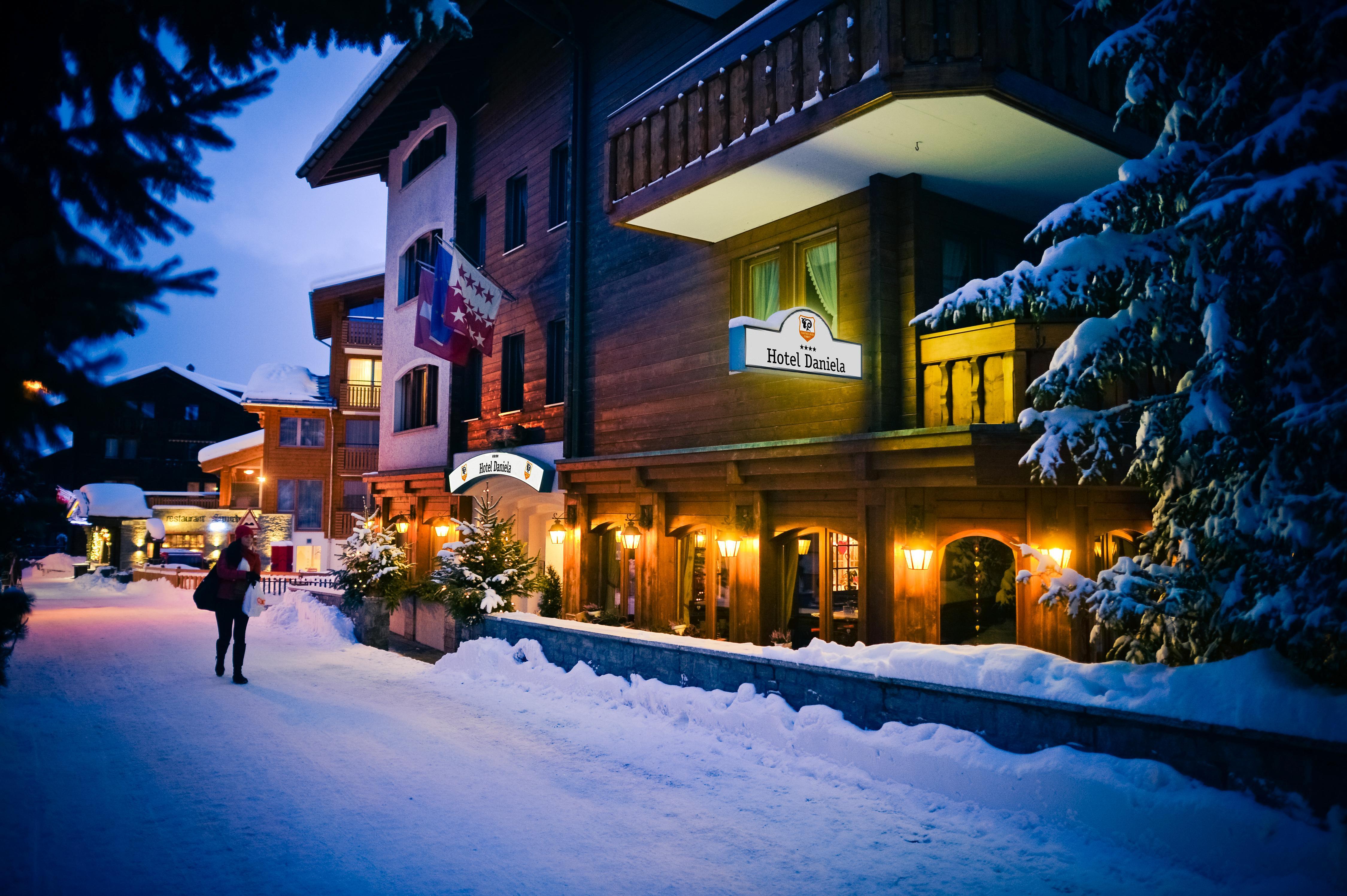 Hotel Daniela Zermatt Ngoại thất bức ảnh