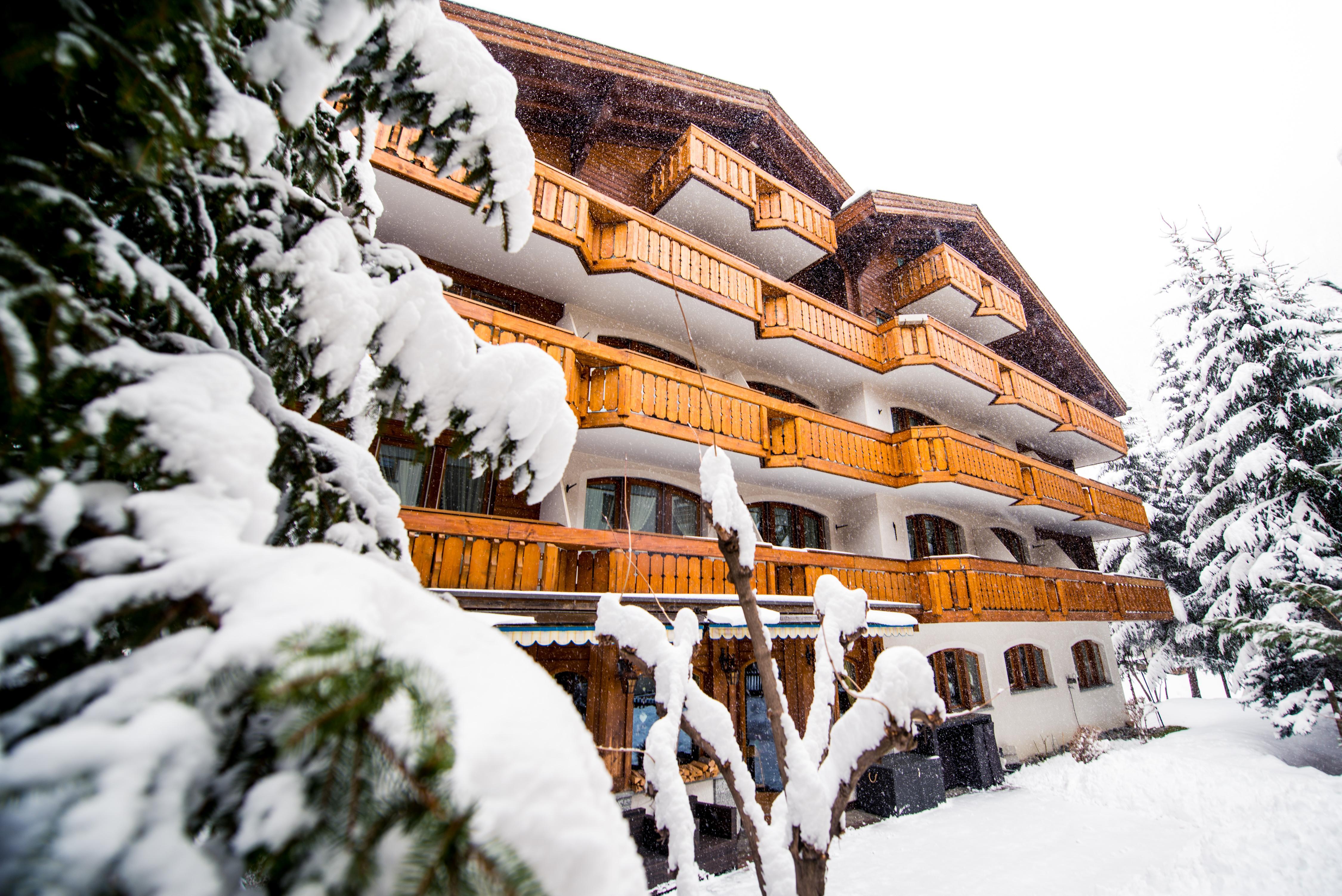 Hotel Daniela Zermatt Ngoại thất bức ảnh
