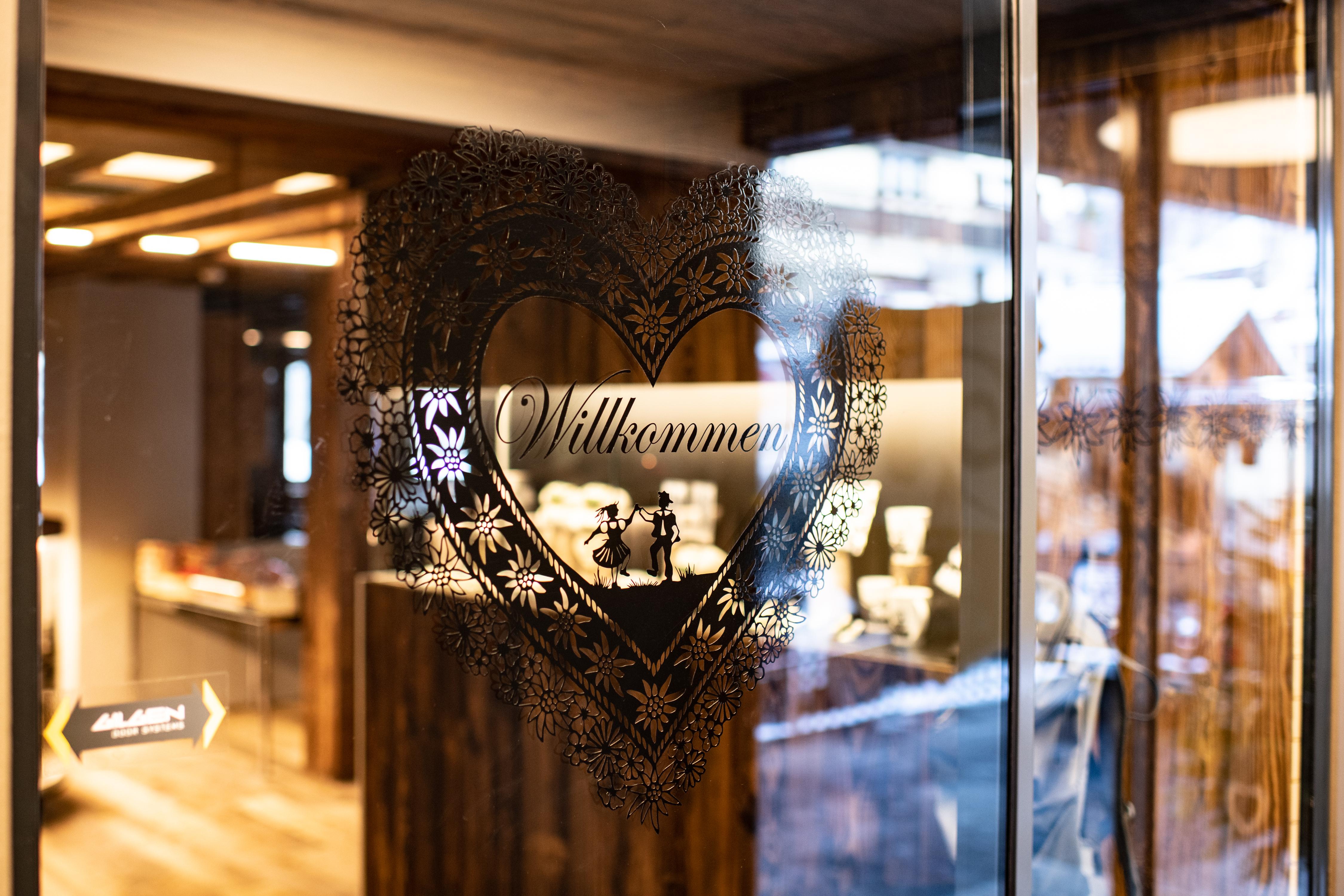 Hotel Daniela Zermatt Ngoại thất bức ảnh