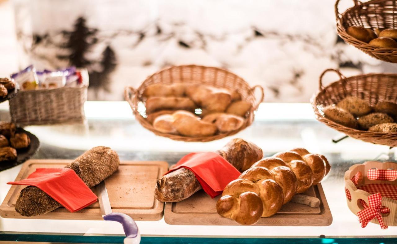 Hotel Daniela Zermatt Ngoại thất bức ảnh